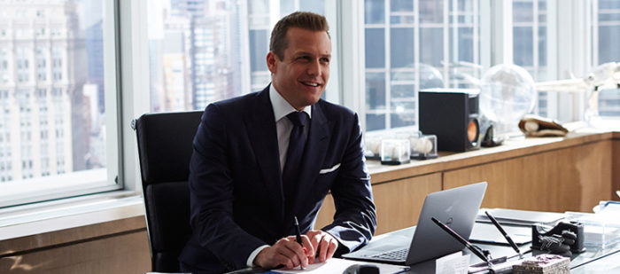 Harvey Specter em seu escritório