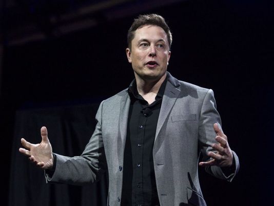 Linguagem corporal do Elon Musk